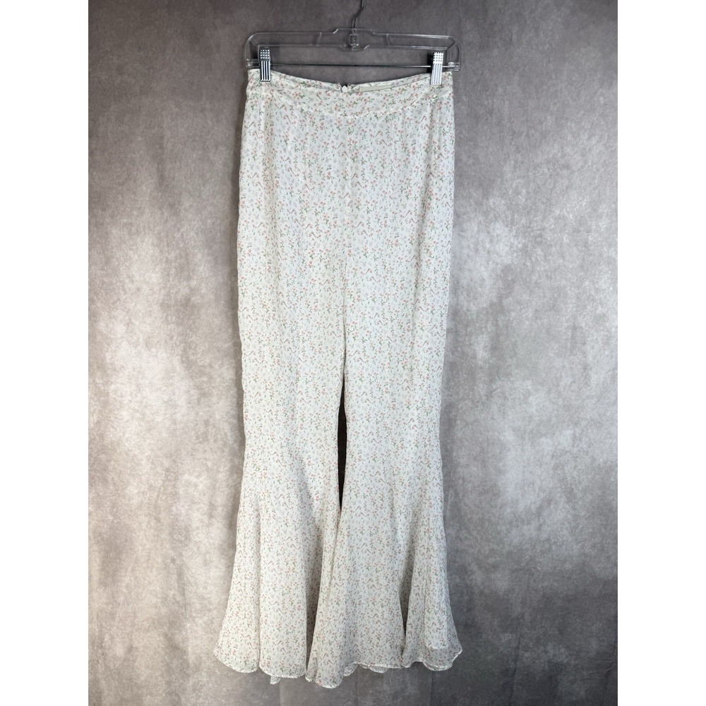 Divine Heritage Prairie Floral Wide Flare Bellbottom Chiffon Pants In White Sz S
